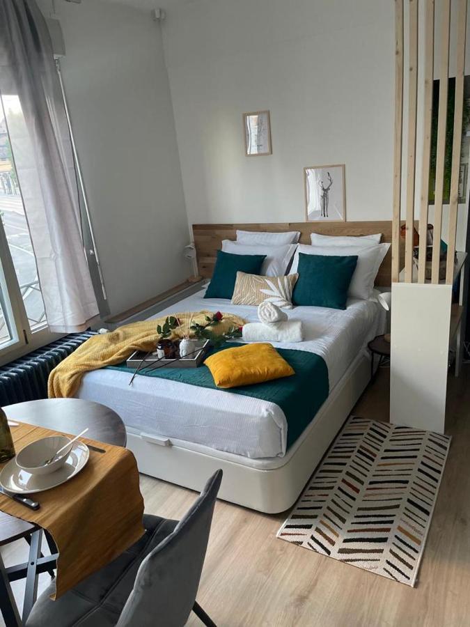 Nouveau - Renove - Le Passage - Home-One Μπεζανσόν Εξωτερικό φωτογραφία